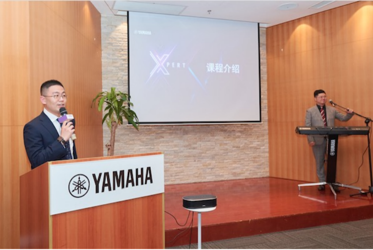 雷火电竞携手“小鹿纯子”点燃音乐梦想